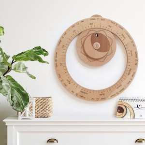 Calendrier lunaire perpétuel avec phases et signes lunaires, roue lunaire, calendrier perpétuel, calendrier astrologique, calendrier d'anniversaire en bois