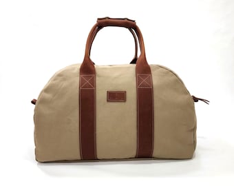Weekender Bag in Khaki
