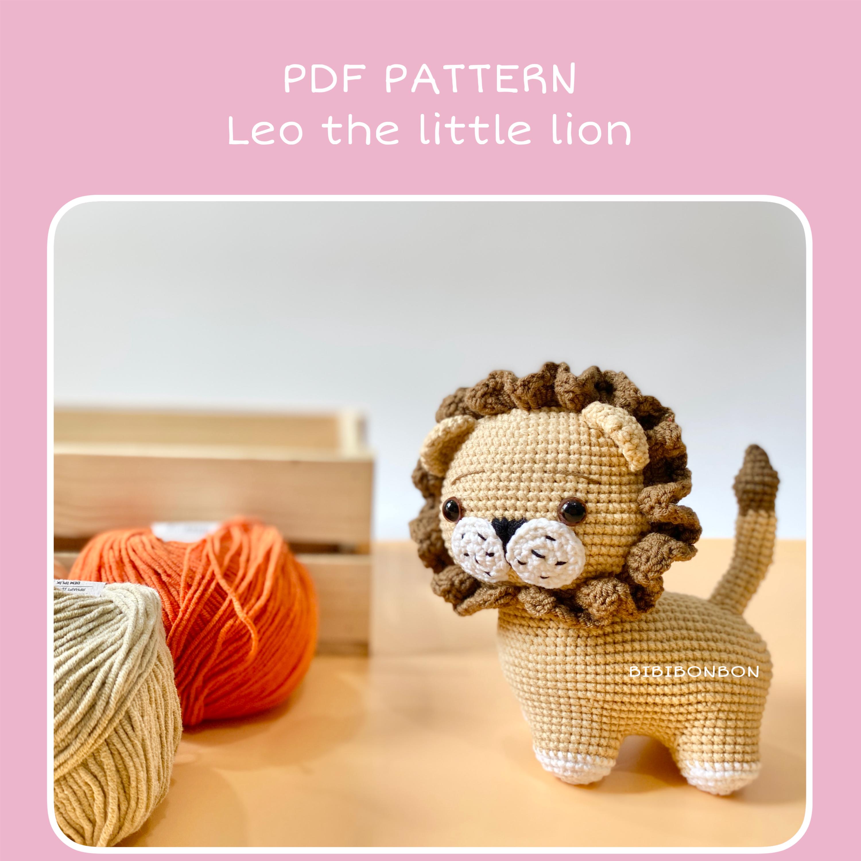 Multilingual Leo Lion Pattern
