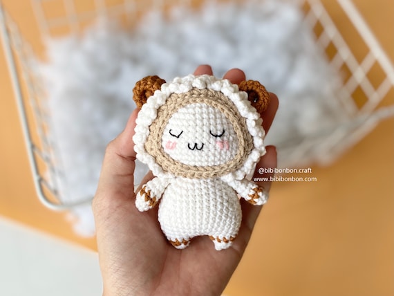 あみぐるみ　編み物　キーホルダー How to make a crocheted 