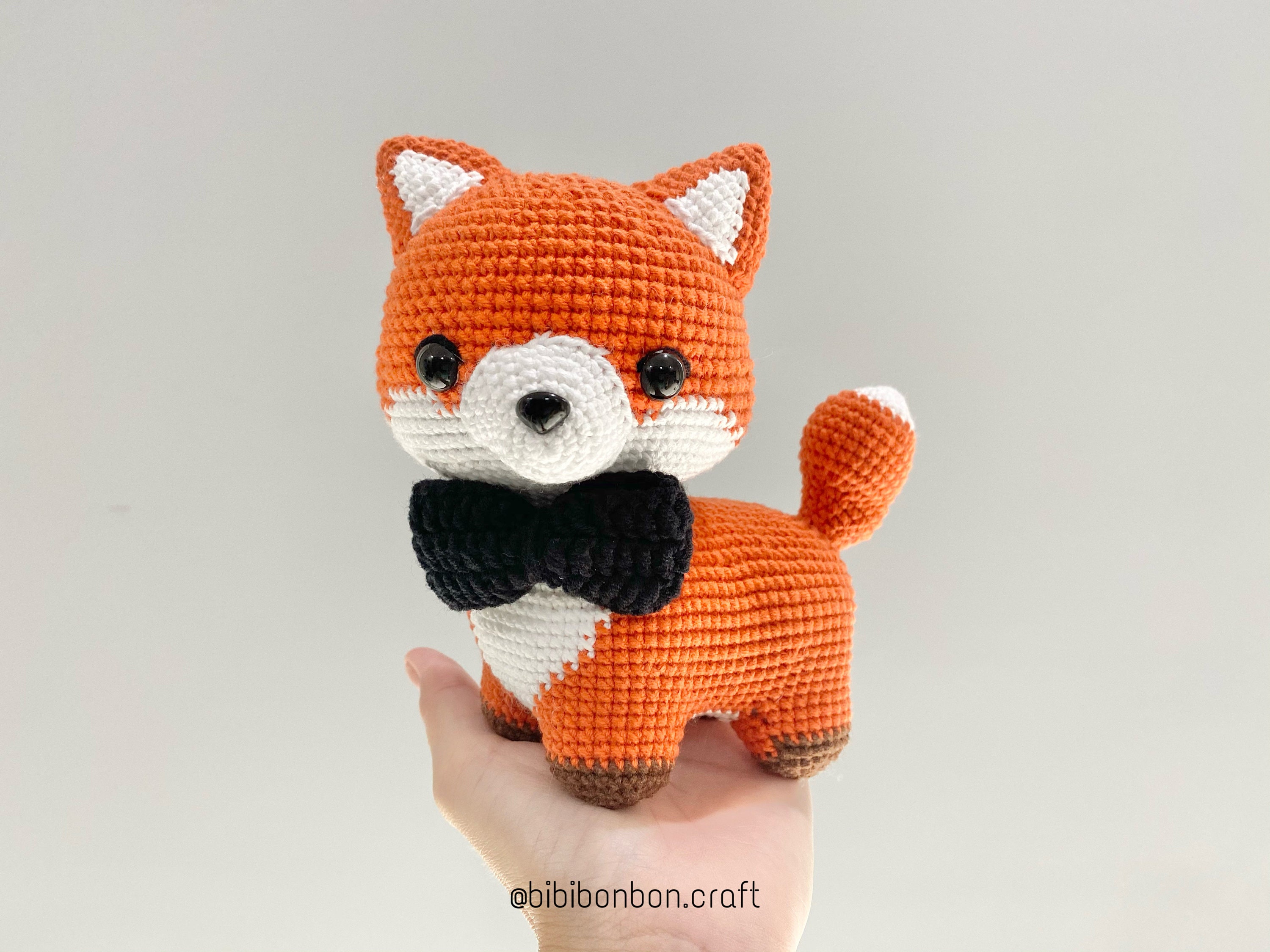 Flame the Fox かぎ針編みパターン: あみぐるみ動物 (PDF 英語