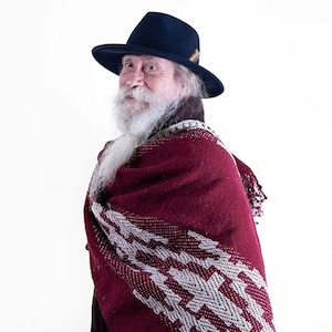Poncho para hombre. Poncho tejido con pura lana de oveja. Poncho guarda pampa. Poncho estilo antiguo. Hecho en Argentina imagen 6