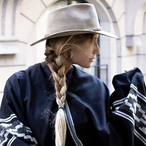 Unisex Australian-style cowboy hat. Suede leather hat. Made in Argentina by leather artisans.