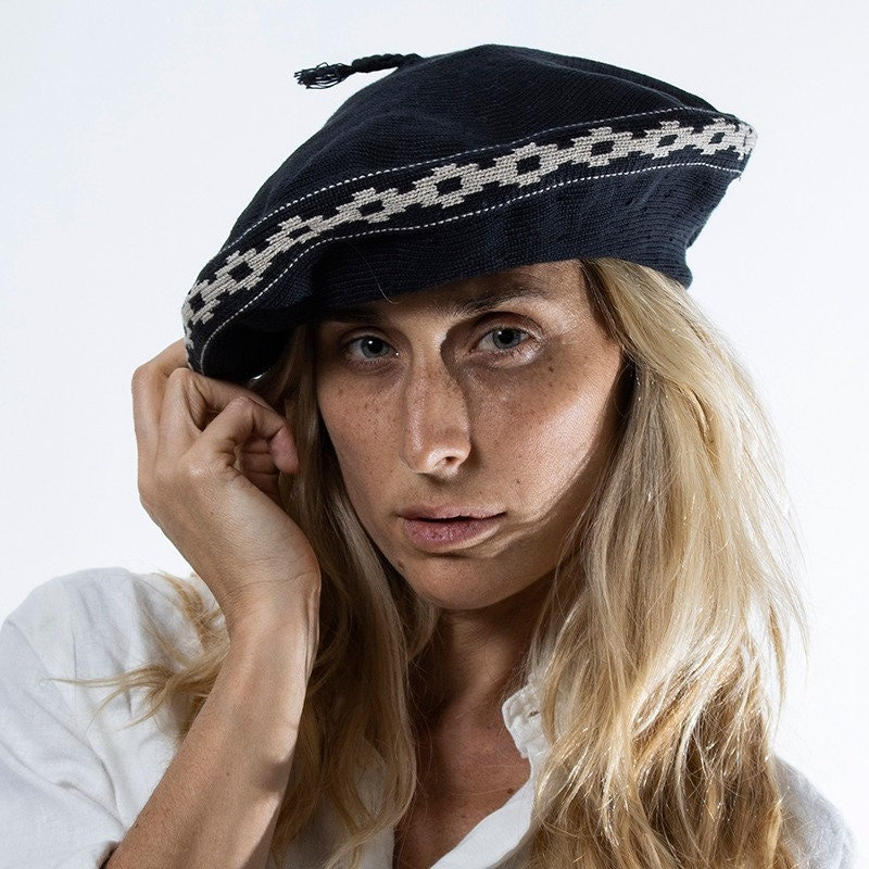 Argentine Gaucho Beret With Pampa Pattern - 100% Cotton  display picture 1