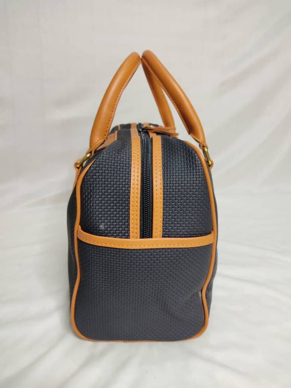 Stunning vintage ysl handbag