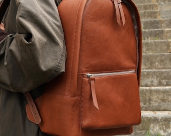 Mochila de viaje de cuero para portátil, perfecta para el trabajo. Bolso italiano de plena flor para mujer y hombre.