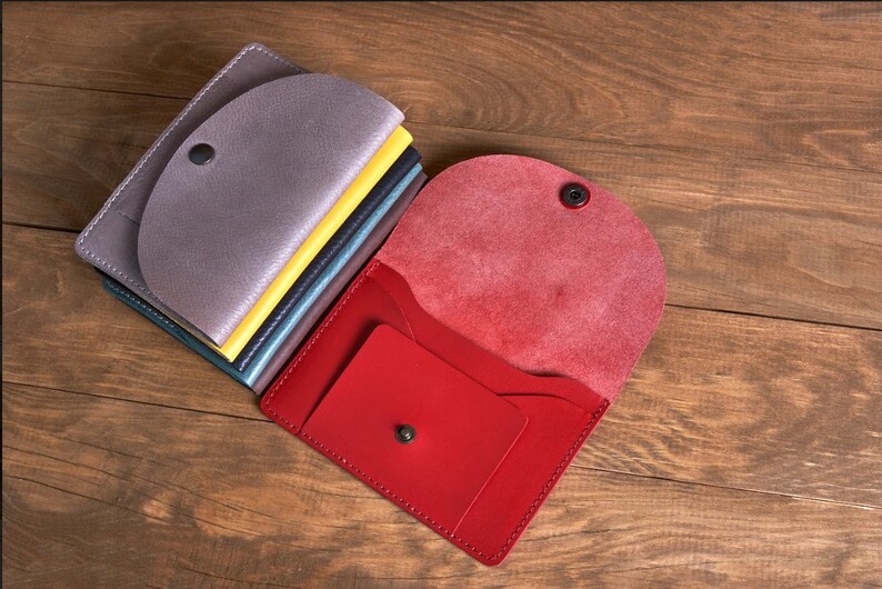 Cartera de viaje de cuero personalizada, 6 colores diferentes, tarjetero de viaje hecho a mano, regalo para hombre y mujer, funda para pasaporte imagen 3