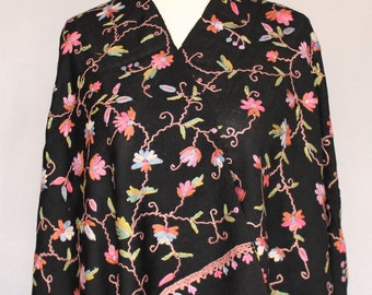 Hand-embroidered Kashmiri Wool Scarf, Floral Aari Embroidery