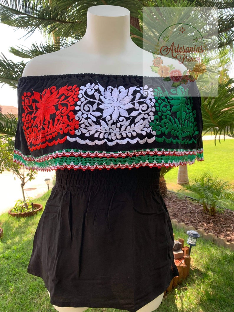 ALL SIZESTricolor Beautiful Floral Embroidered Blouse, Floral Embroidery, Blusa Mexicana, Blusa Campesina, Blusas Bordadas Hermosas image 1