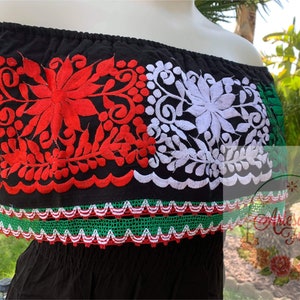 ALL SIZESTricolor Beautiful Floral Embroidered Blouse, Floral Embroidery, Blusa Mexicana, Blusa Campesina, Blusas Bordadas Hermosas image 4