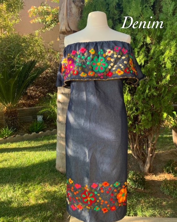 PLUS SIZE Vestido DAHLIA Bordado Mexicano Campesina, Embroidered Mexican Party dress, Beautiful embroidery Dresses, off the shoulder dress