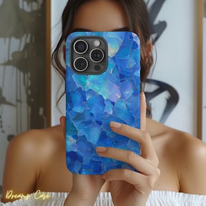 ブルーオパールマーブル電話ケース、クリスタルストーンiPhoneケース、高級宝石美的カバー、iPhone 17 16 15 14 13用抽象的なミネラルデザイン