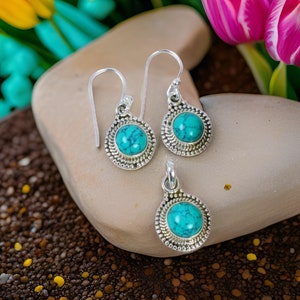 Handmade Turquoise Jewelry Set: Sterling Silver Pendant Earrings