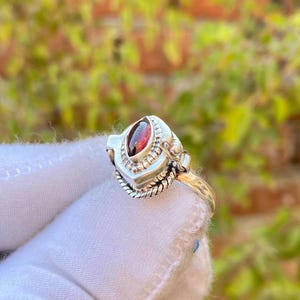 Natural Garnet Poison Ring, Handmade 925 Sterling Silver Locket Antique Poisoner Ring, Compartment Pill Box Jewellery, Christmas Day Gifted