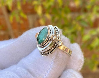 Handmade Sterling Silver plated  Emerald Compartment Ring: Secret Locket