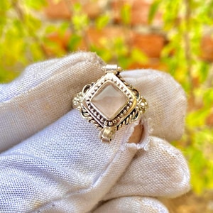 Beautiful Rose Quartz Poison Ring, 925 Sterling Silver Jewelry, Handmade Compartment Ring, Small Pill Box Jewelry, Gift For Special Occasion