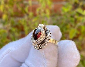 Garnet Poisoner Ring: Handmade 925 Sterling Silver Plated Pill Box Locket Jewelry