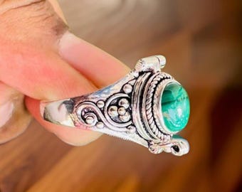 Malachite Poisoner Ring: Handmade 925 Sterling Silver Plated Pill Box