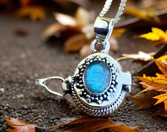 Handmade Labradorite Poison Pendant - Oval Sterling Silver Plated Locket