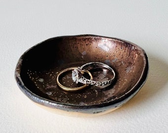 Vintage Gold Ceramic Ring Dish