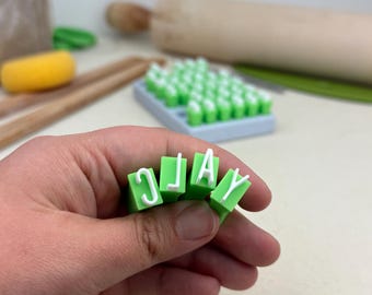 Juego de sellos de cerámica Juego de sellos de alfabeto en mayúsculas pequeñas para arcilla Nombres en arcilla Herramientas para artistas Herramienta de cerámica Regalo para alfarero Sello profundo