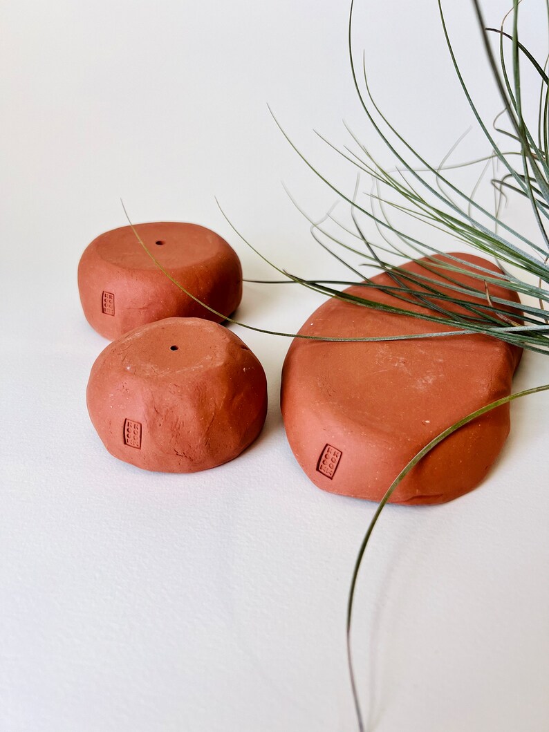 Tiny Terracotta Planter Set, ceramic plant pot, indoor planter image 10