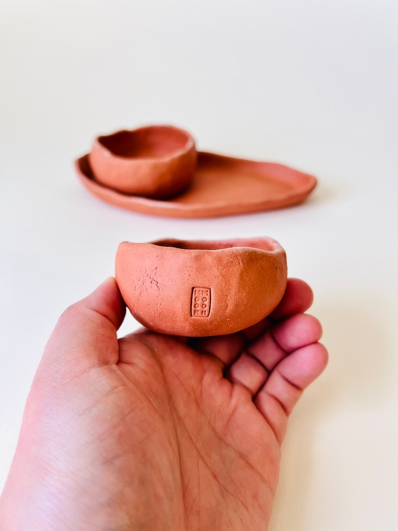Tiny Terracotta Planter Set, ceramic plant pot, indoor planter image 7