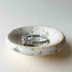 Meersalz kleine Ringschale, Ringschale, Schmuckhalter, Ringhalter Bild 2