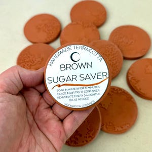 Brown Sugar Saver Terracotta Moon Sugar Saver Food Saver Brown Sugar Bear Terracotta Pantry Baking Kitchen Accessory Gift for Chef