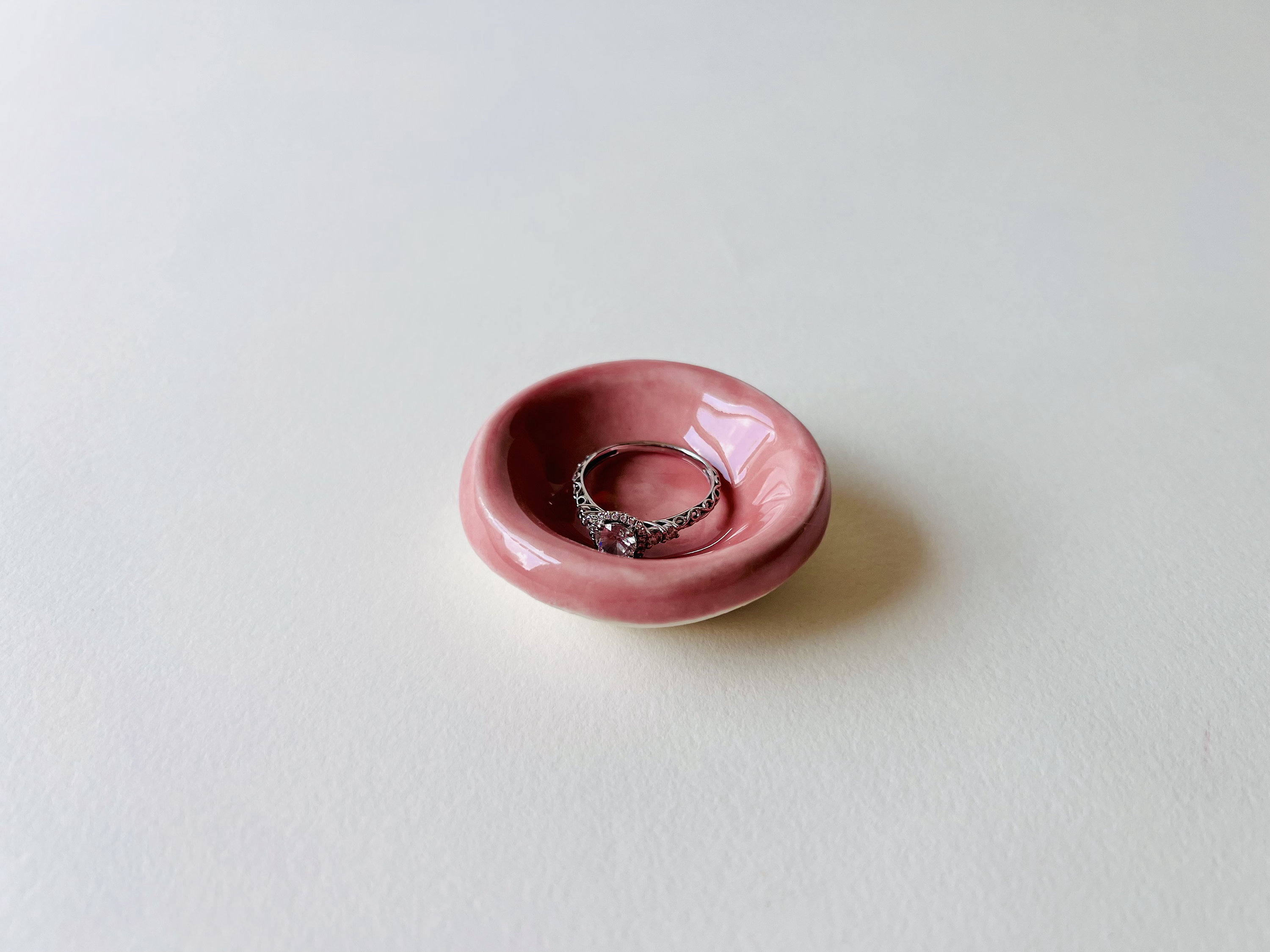 porta anelli a forma di gatto, simpatico vassoio in ceramica a forma di animale, supporto per anelli e gioielli a forma di gattino, vassoio per anelli e braccialetti