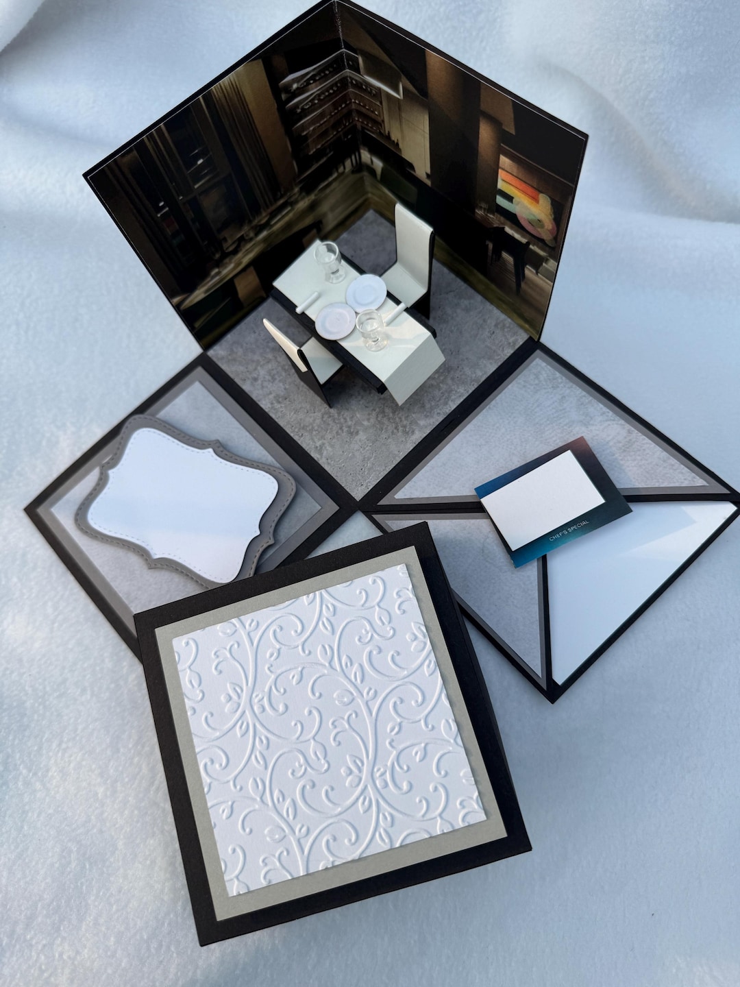Exploding Box Restaurant Restaurant Visit - Gift Box - Explosion Box - Sample - Etsy