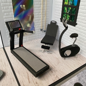 Fitnessstudio, Sportgeräte, Gutschein für ein Abo im Fitnessstudio - Explosionsbox, Karte