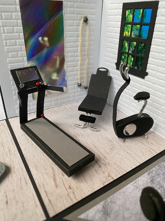Fitnessstudio, Sportgeräte, Gutschein für ein Abo im Fitnessstudio - Explosionsbox, Karte