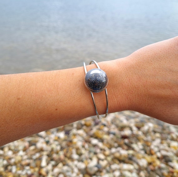 Capsule bracelet hotsell