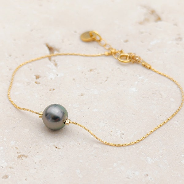 Tahitian pearl bracelet