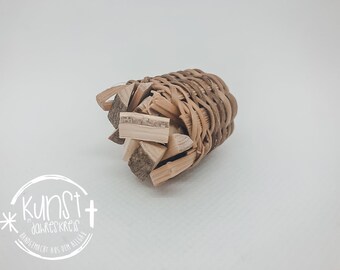 Miniatur Krippenzubehör Holzkorb mit gehacktem Holz rund groß Feengarten Zaubergarten Deko