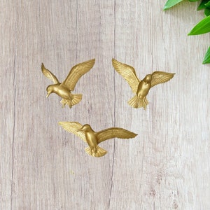 Decorative Triple Bird Wall Ornament Polyresin Wall Decor
