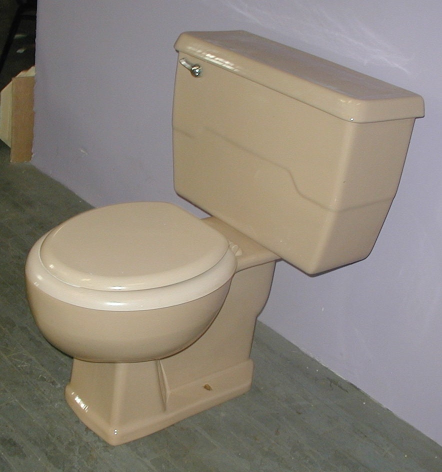 Kohler Light Brown Beige toilet vintage bathroom