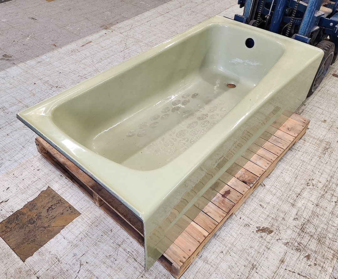 Antique cast iron tubs for sale discount