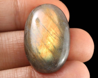 Flashy Golden Labradorite Cabochon: Handmade Oval Gemstone (42 Ct, 32X18 mm)