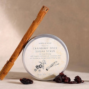 CRANBERRY SPICE SCRUB 130g mit Zimt, Cranberry, Mangobutter & Beerenwachs Bild 5