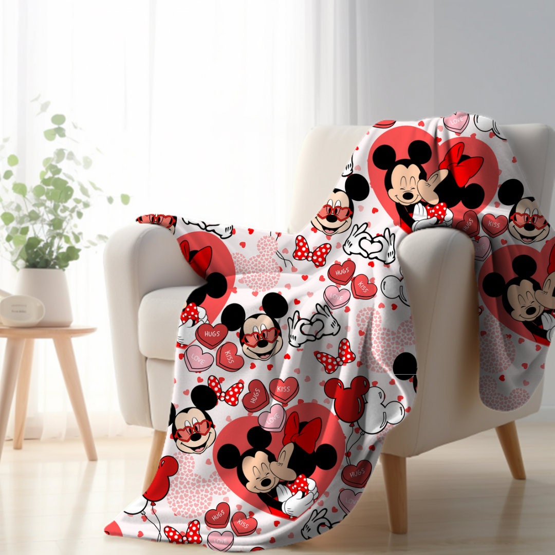 Valentines Blanket, Mouse Love, Characters Blankets , Disney Inspired