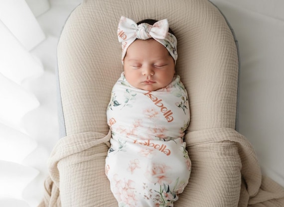 Personalized Floral Baby Swaddle Blanket Set: Custom Name, Bow & Hat