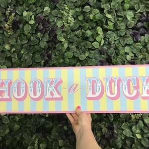 Pastel Hook a Duck Sign