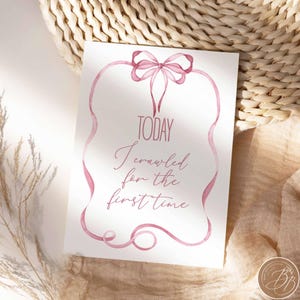 Cartes d'étape neutres roses avec noeud. Cartes bébé étape importante. Cartes de mois de bébé. Minimaliste. Moderne. Simples. Téléchargement numérique