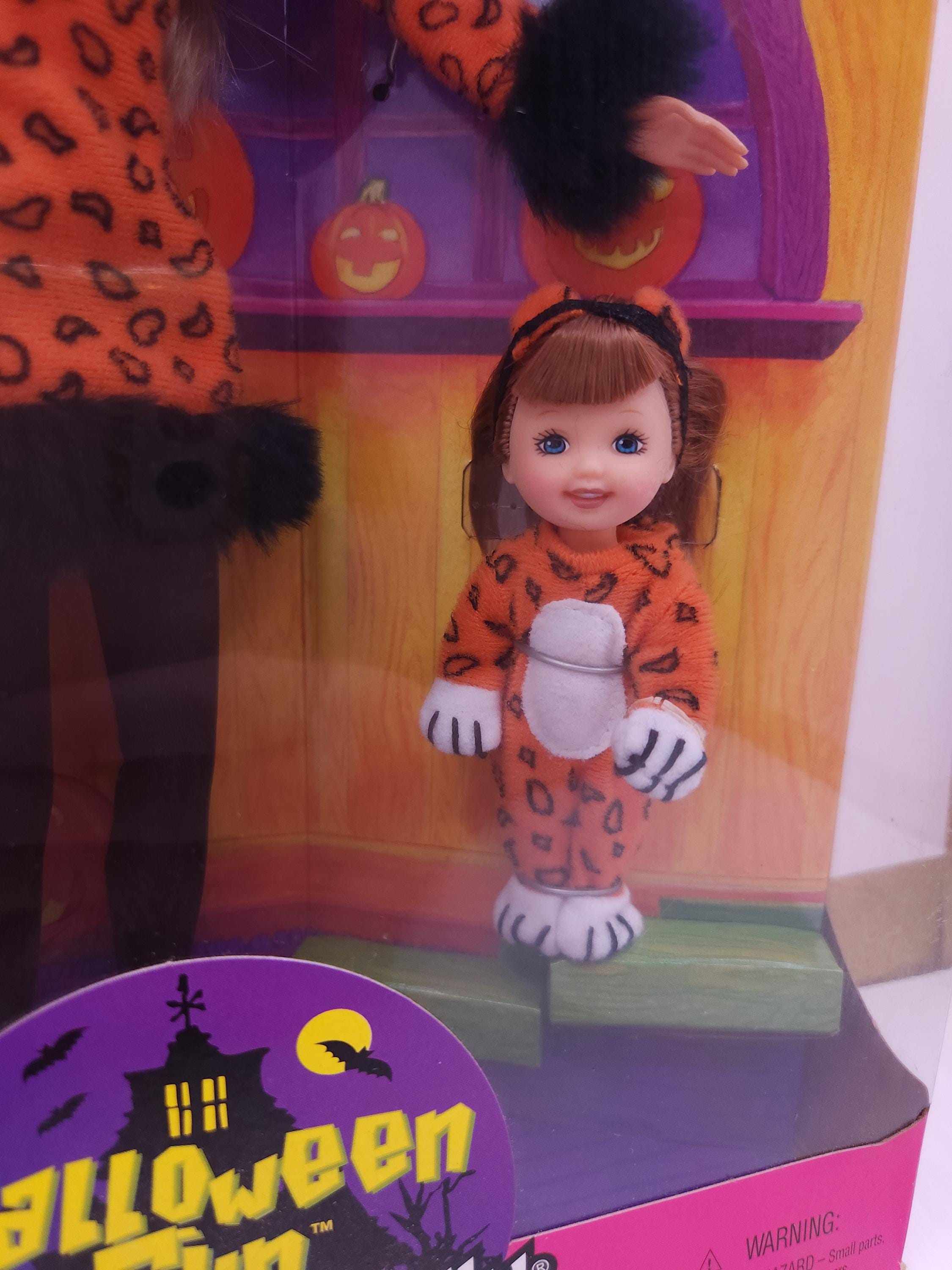 Mattel 1998 Halloween Fun Barbie & Kelly #23460 Trick Or