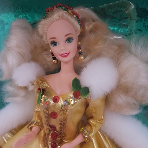 Barbie Doll - 1994 Happy Holidays Barbie (Mattel) - Special Edition, New in Box