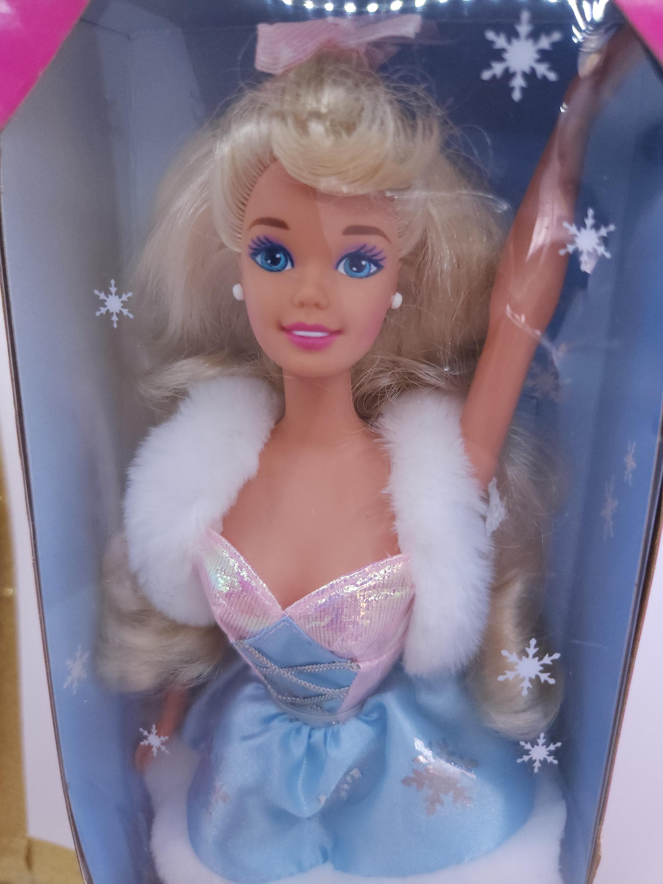 Barbie Doll - Skating Star Barbie 1995 (mattel) - Wal-mart Special