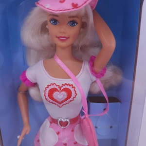 Barbie Doll - Valentine Fun Barbie 1996 (Mattel) - Special Edition, New in Box