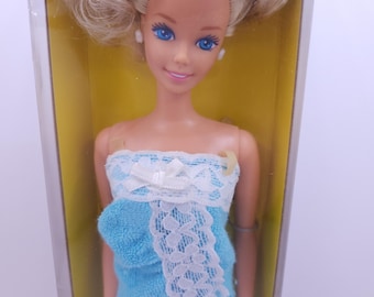 Barbie Doll - Fun to Dress Barbie 1992 (Mattel)